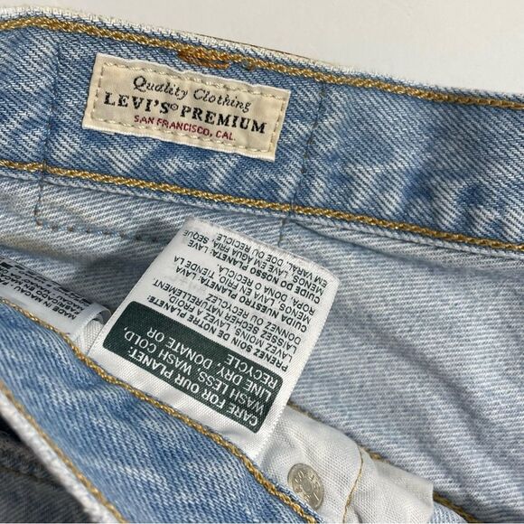 Levi's Premium 501 Original Fit High Rise Shorts Size 27 Luxor Heat Light Wash - Picture 7 of 9
